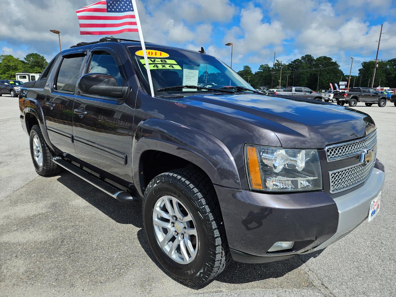 Chevrolet Avalanche LT 4D SUV 4WD 2011