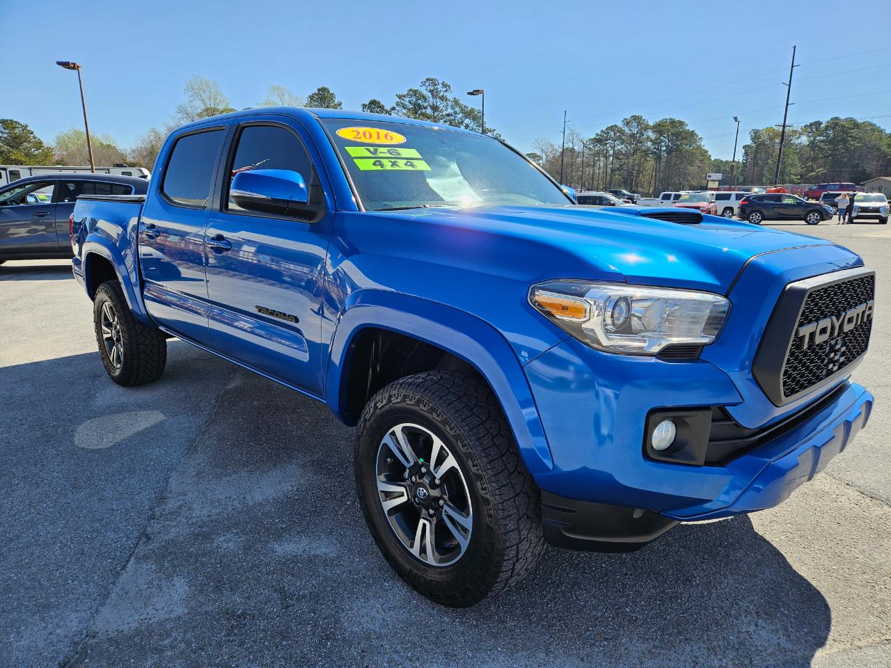 Toyota Tacoma 4WD Double Cab V6 AT TRD Sport (Natl) 2016