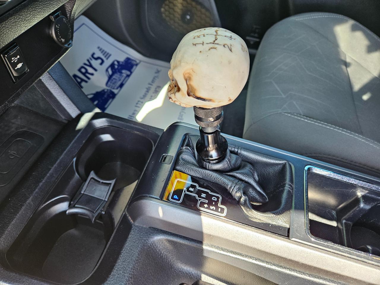 Toyota Tacoma 4WD Double Cab V6 AT TRD Sport (Natl) 2016