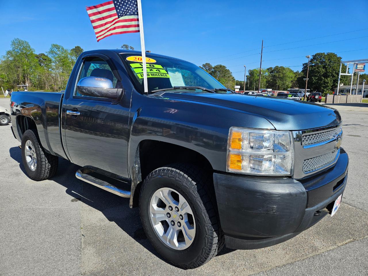 Chevrolet Silverado 1500 W/T Reg Cab 4WD SWB 2012