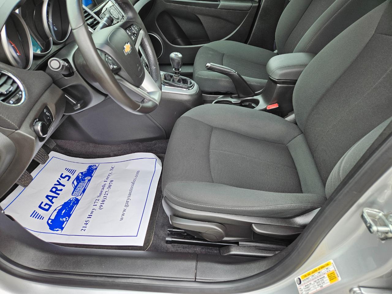 Chevrolet Cruze 4dr Sdn ECO w/1XF 2011