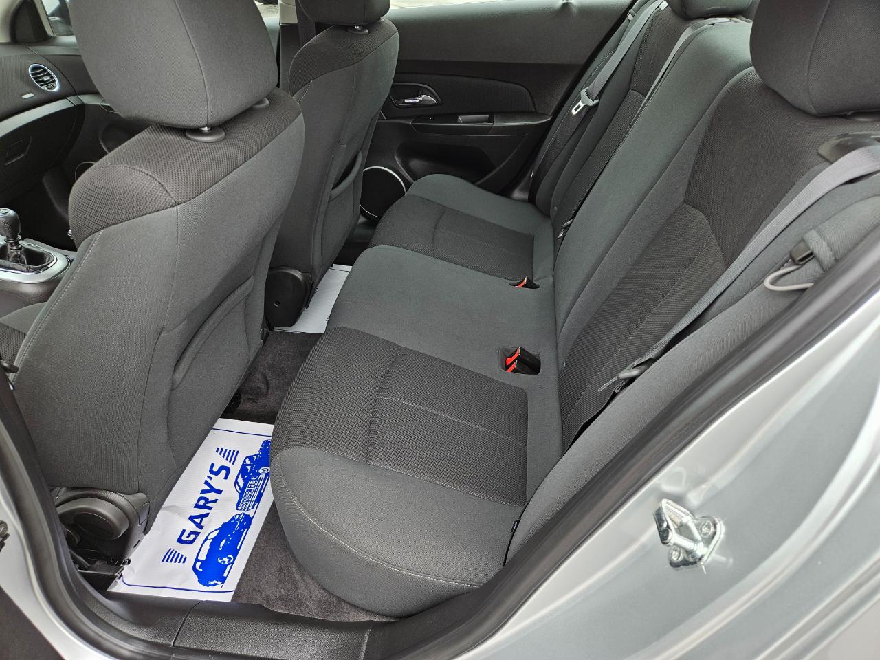 Chevrolet Cruze 4dr Sdn ECO w/1XF 2011