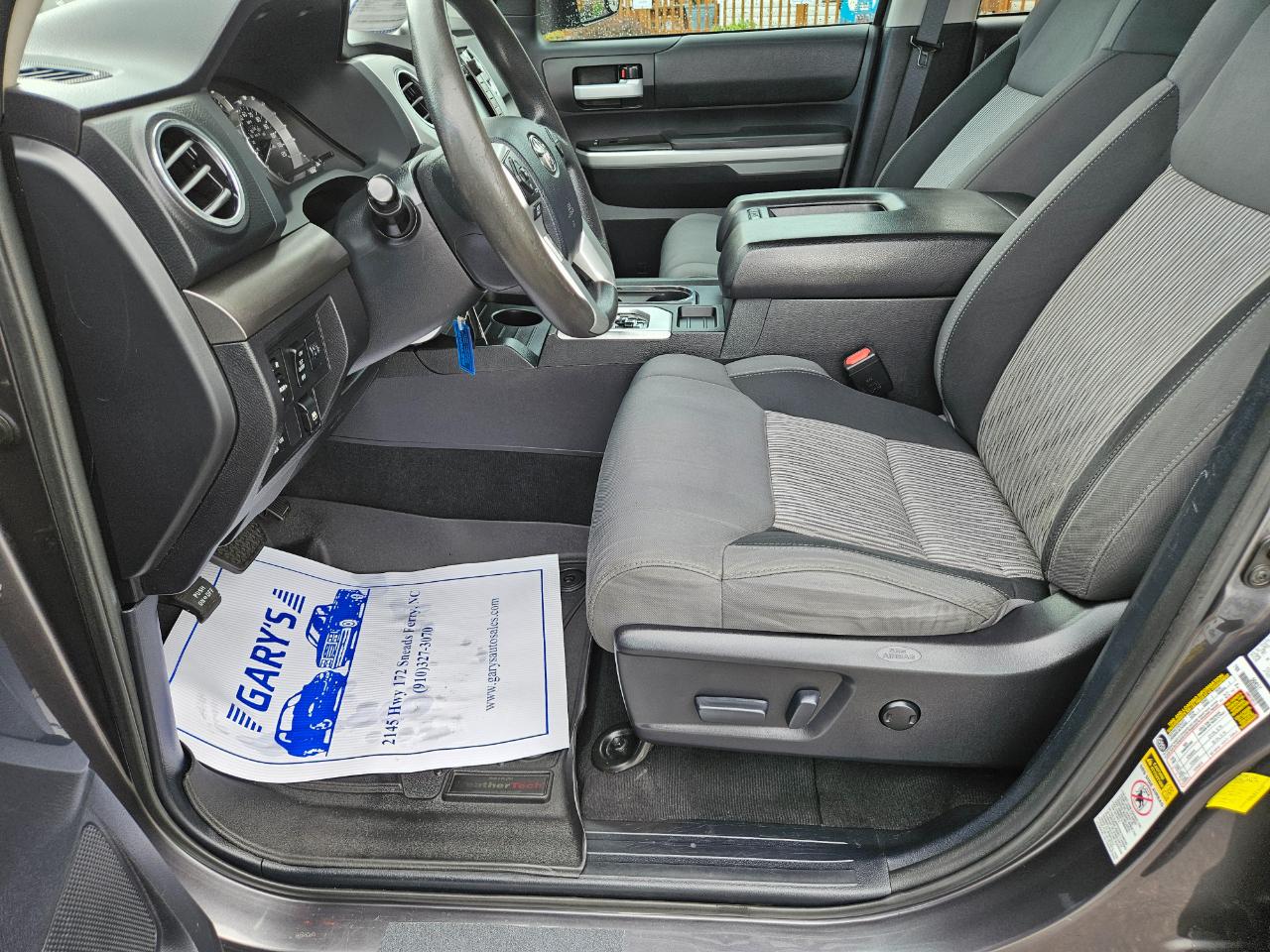 Toyota Tundra 4WD Truck CrewMax 5.7L FFV V8 6-Spd AT SR5 (Natl) 2014