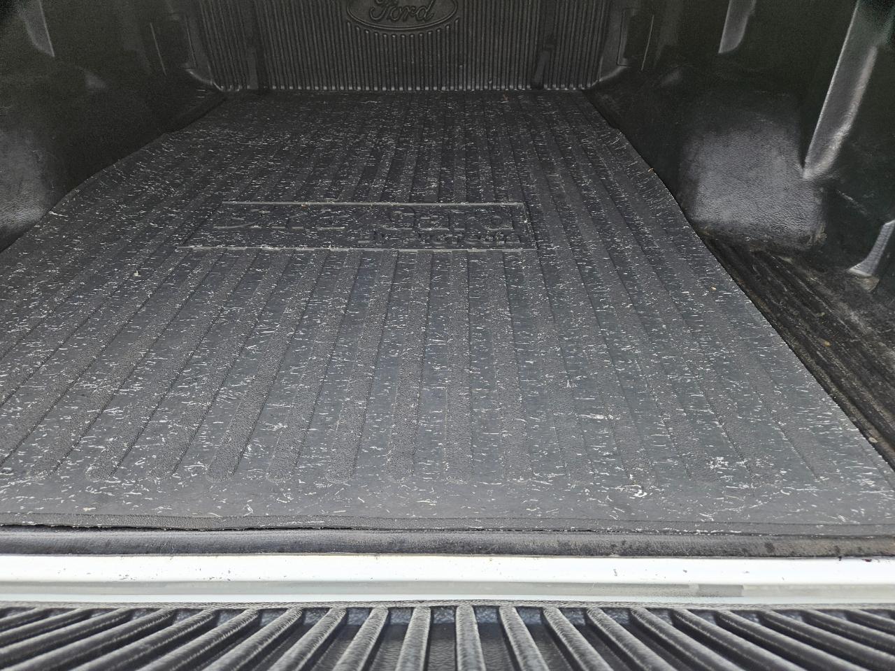 Ford Super Duty F-250 Supercab 142" XLT 4WD 2000