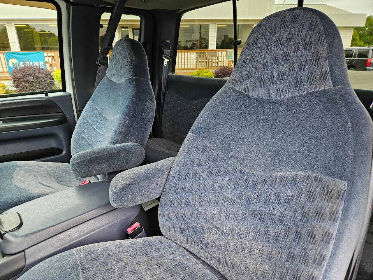 Ford Super Duty F-250 Supercab 142" XLT 4WD 2000