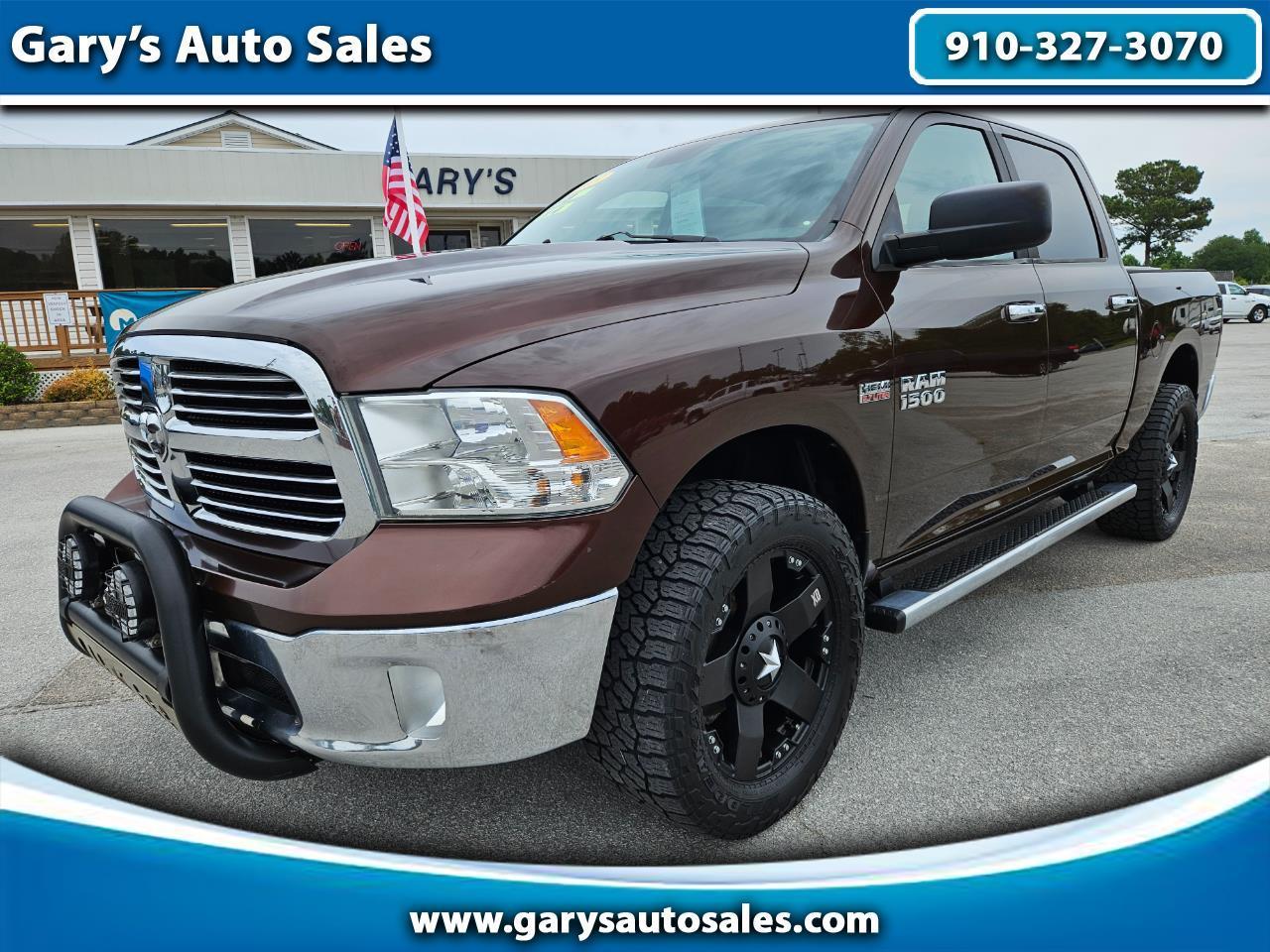 2013 RAM 1500 4WD Crew Cab 140.5" Big Horn