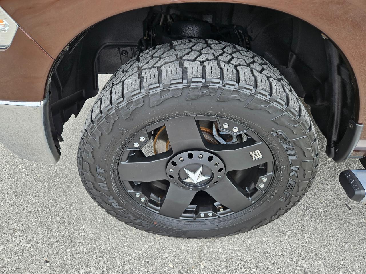 RAM 1500 4WD Crew Cab 140.5" Big Horn 2013