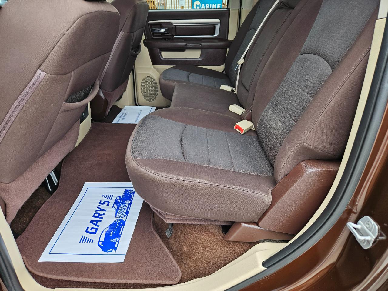 RAM 1500 4WD Crew Cab 140.5" Big Horn 2013