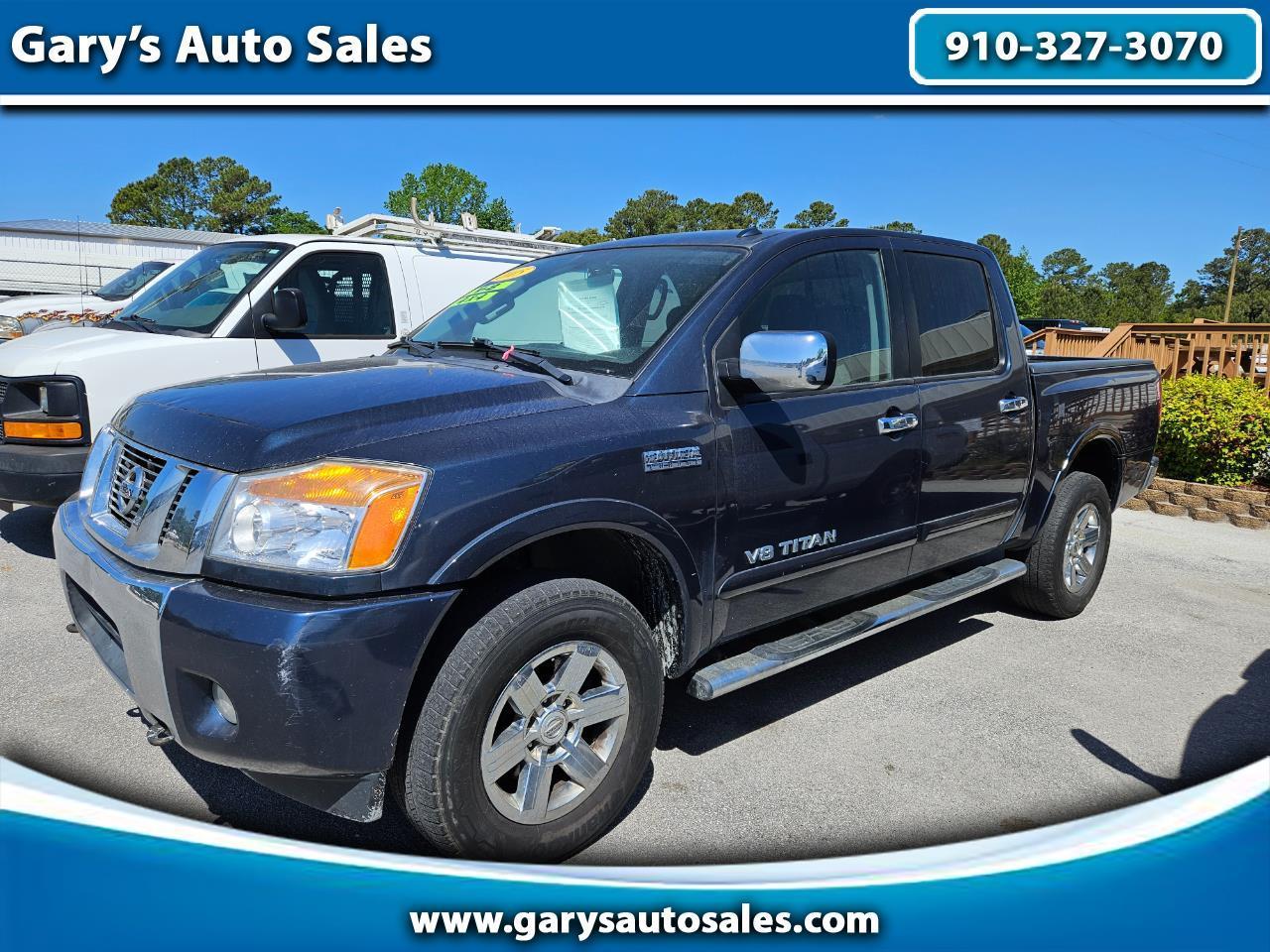Nissan Titan 4WD Crew Cab SWB SV 2015