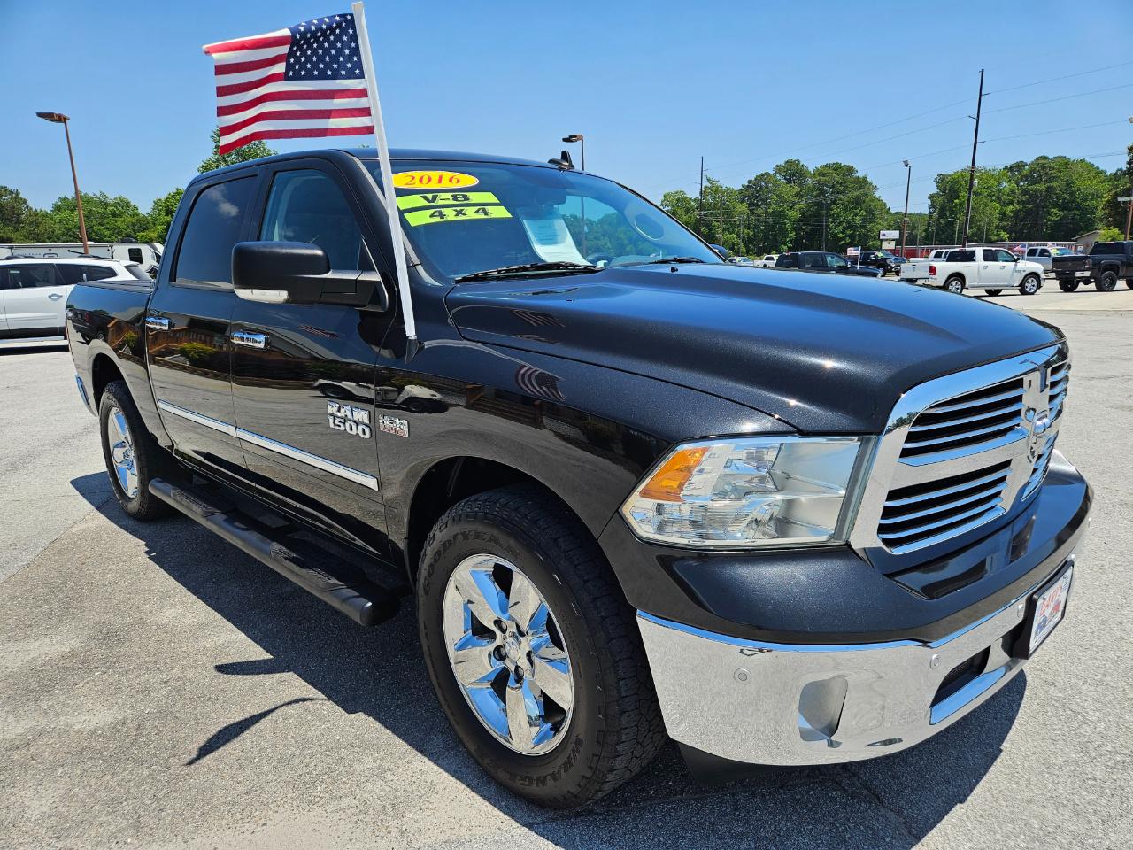 RAM 1500 4WD Crew Cab 140.5" Big Horn 2016