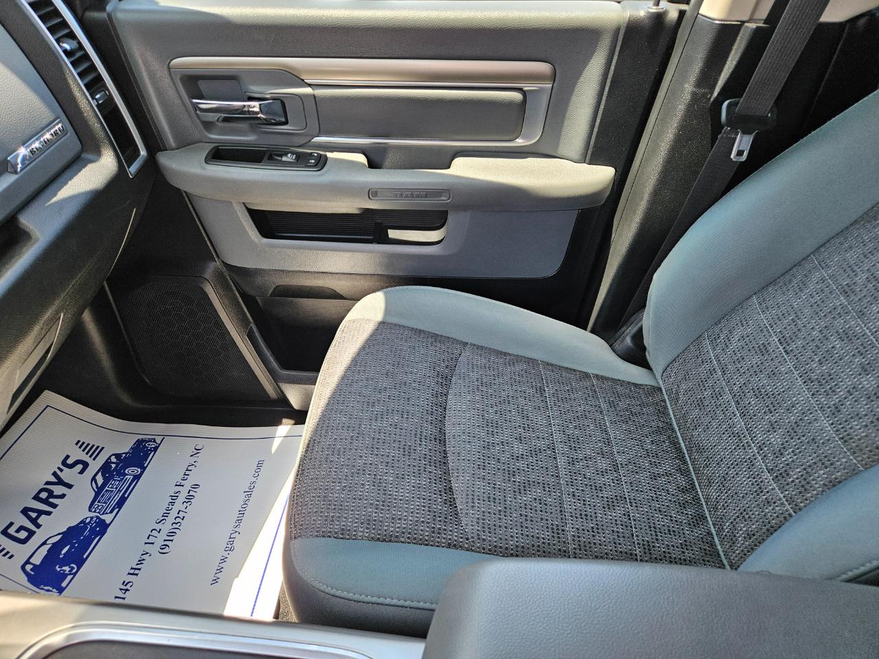 RAM 1500 4WD Crew Cab 140.5" Big Horn 2016