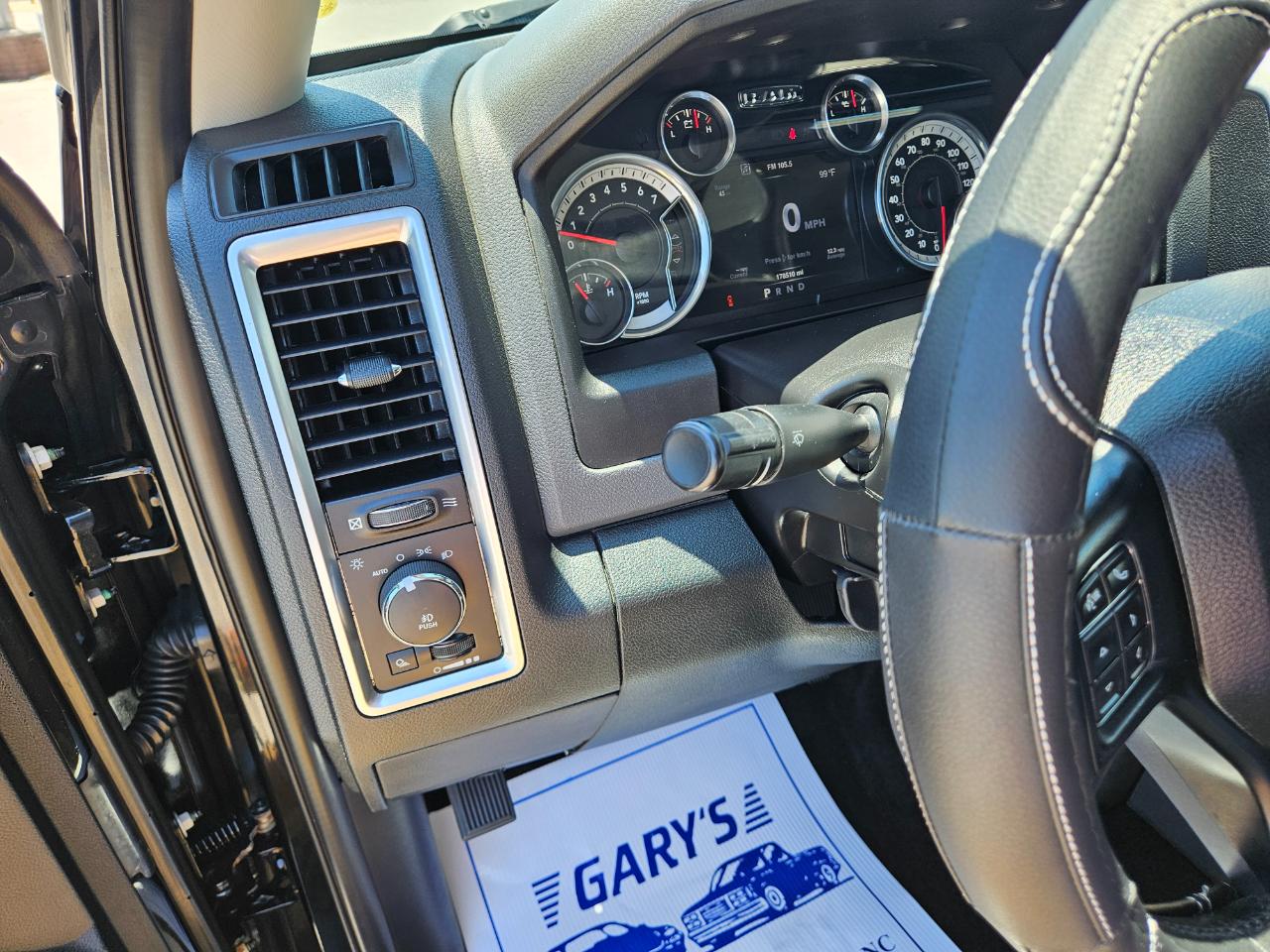 RAM 1500 4WD Crew Cab 140.5" Big Horn 2016