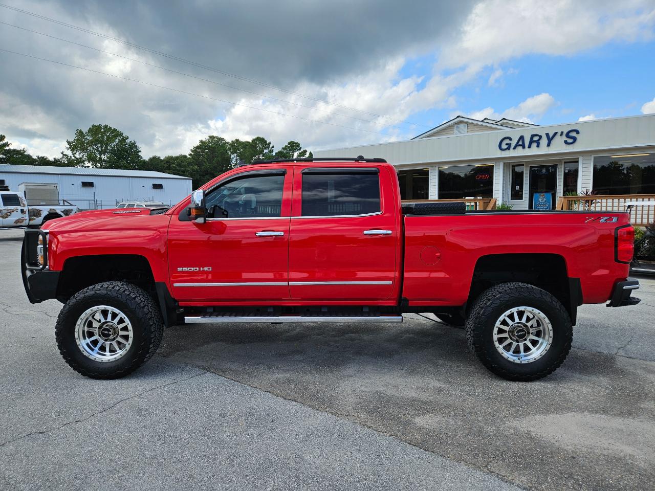 Chevrolet Silverado 2500HD LTZ Crew Cab Short Box 4WD 2019