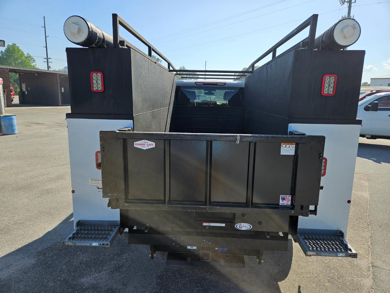 Chevrolet Silverado 3500HD CC 4WD Crew Cab 177" WB, 60" CA Work Truck 2021