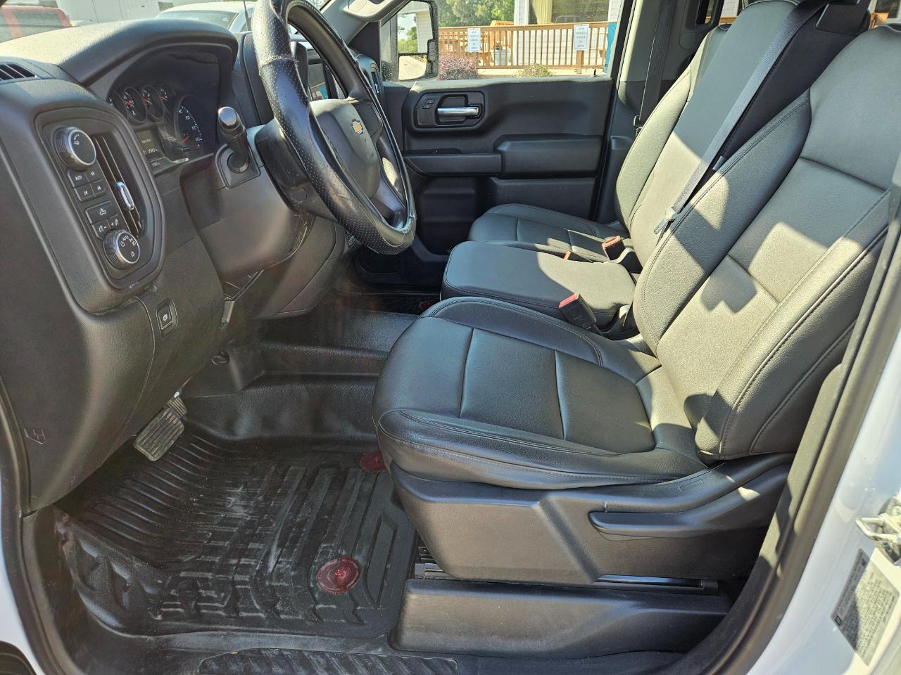 Chevrolet Silverado 3500HD CC 4WD Crew Cab 177" WB, 60" CA Work Truck 2021