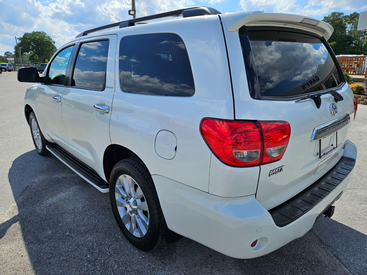 Toyota Sequoia Platinum RWD (Natl) 2017