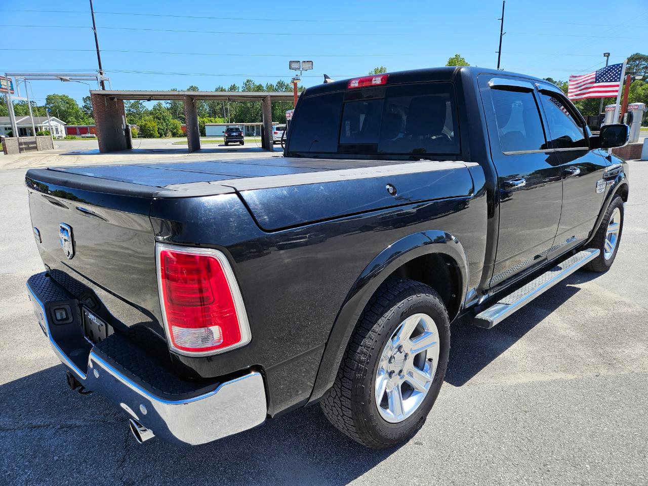 RAM 1500 Laramie Longhorn Edition Crew Cab SWB 2WD 2014