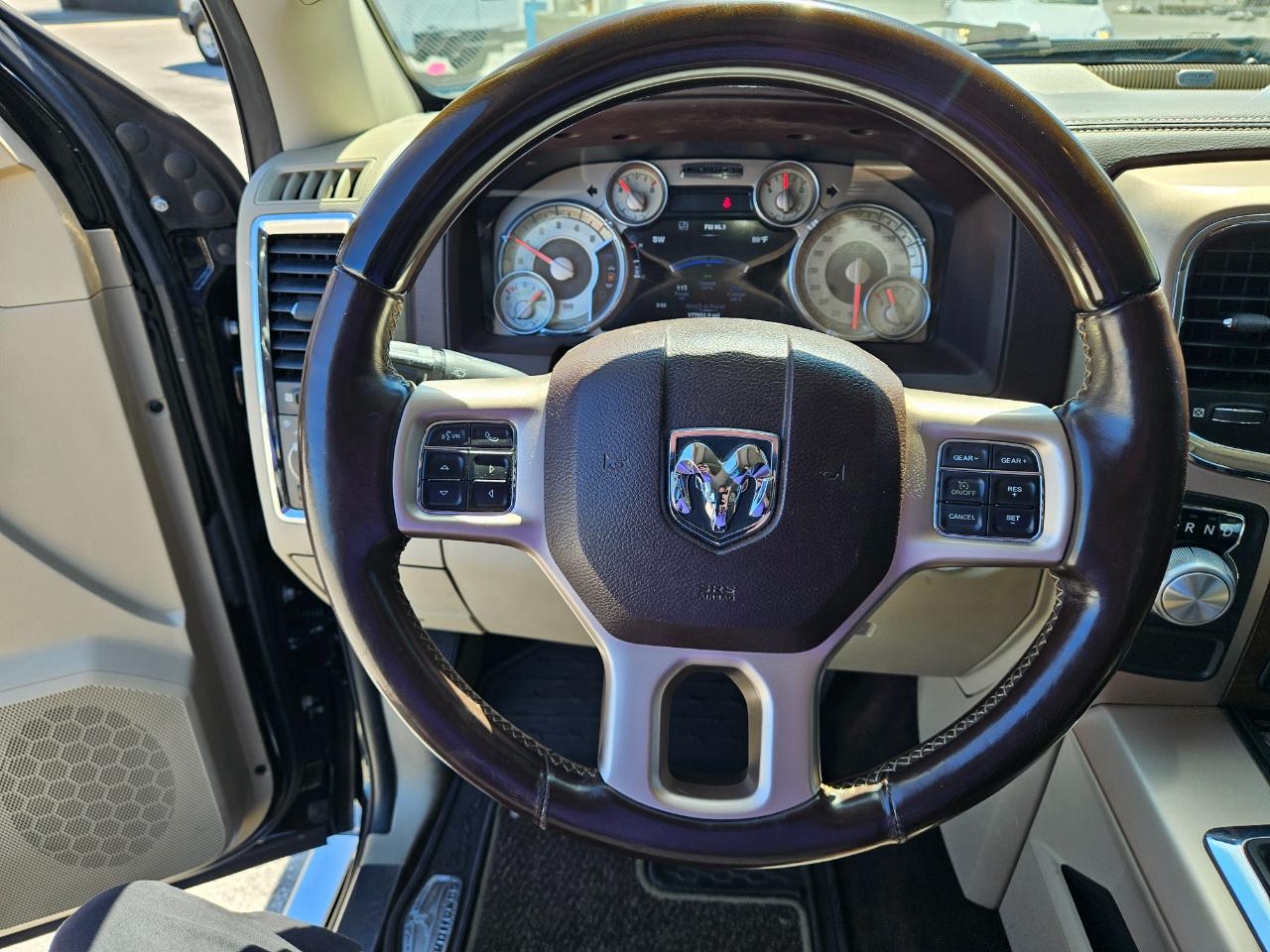 RAM 1500 Laramie Longhorn Edition Crew Cab SWB 2WD 2014