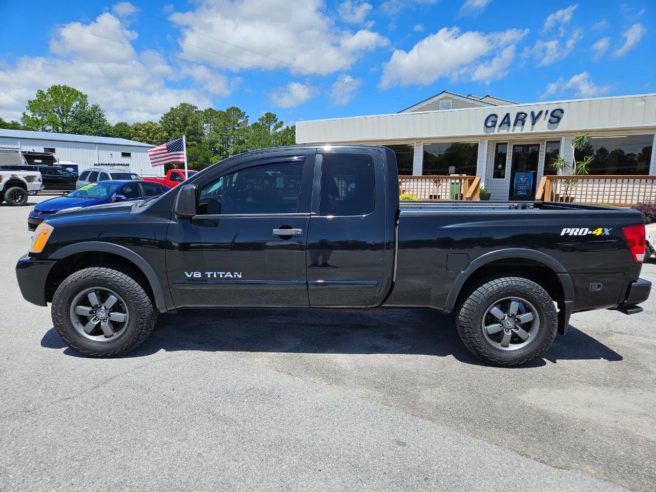 Nissan Titan 4WD King Cab SWB PRO-4X 2015