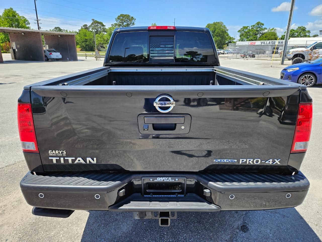 Nissan Titan 4WD King Cab SWB PRO-4X 2015