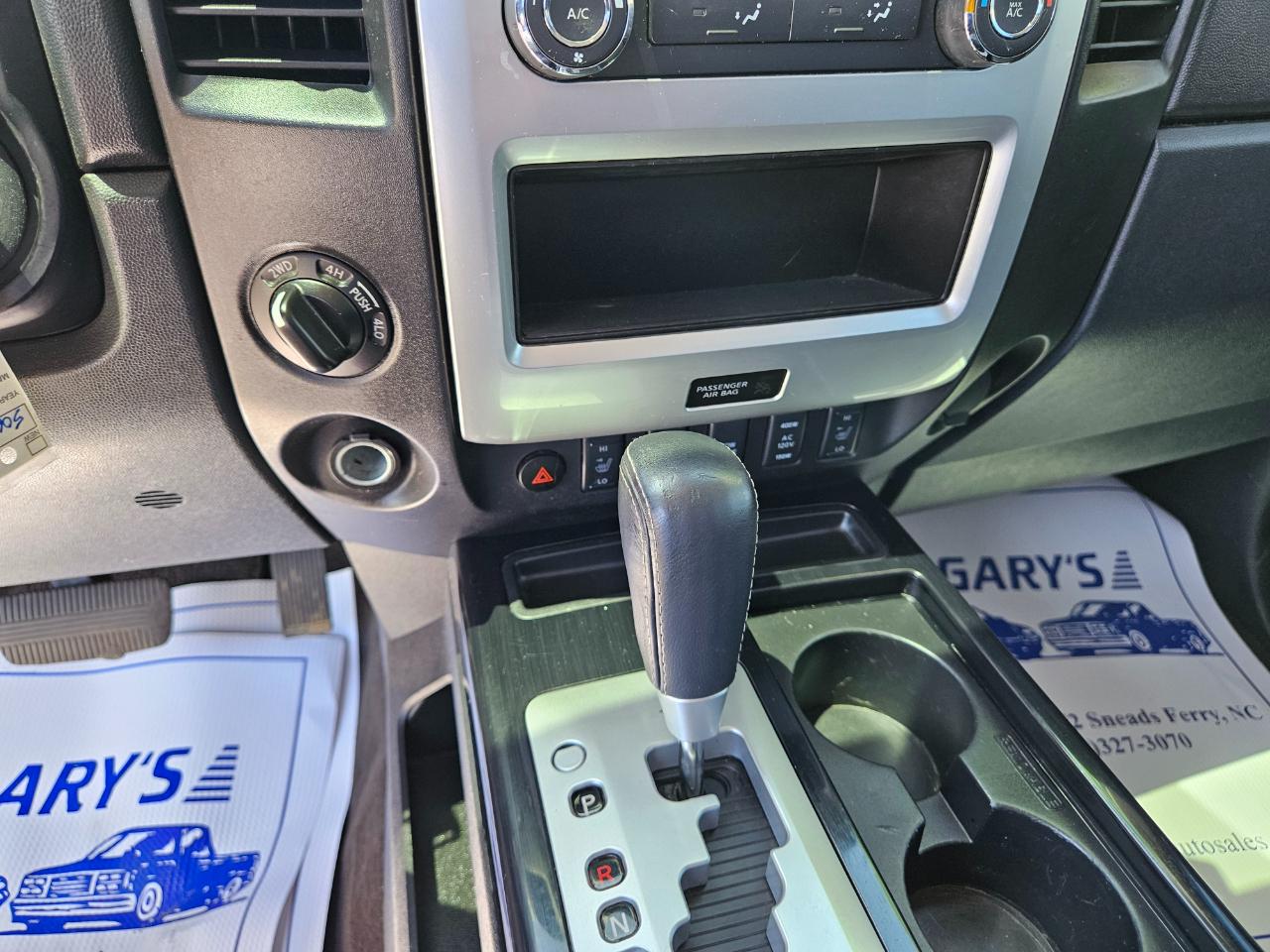 Nissan Titan 4WD King Cab SWB PRO-4X 2015