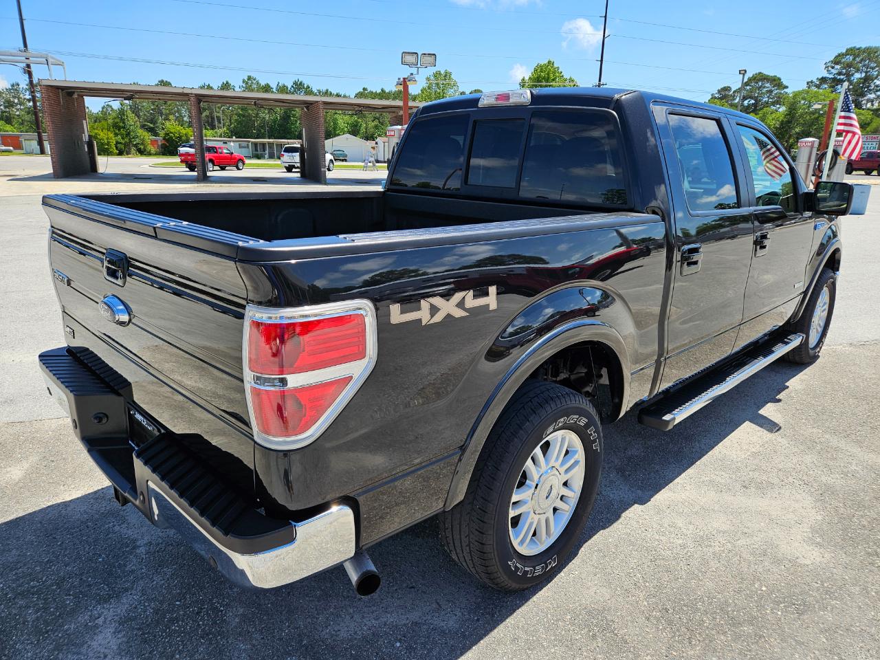 Ford F-150 4WD SuperCrew 145" Lariat 2014