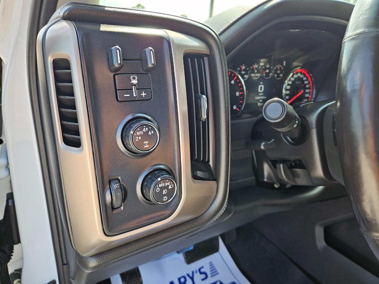 GMC Sierra 1500 4WD Crew Cab 143.5" Denali 2016