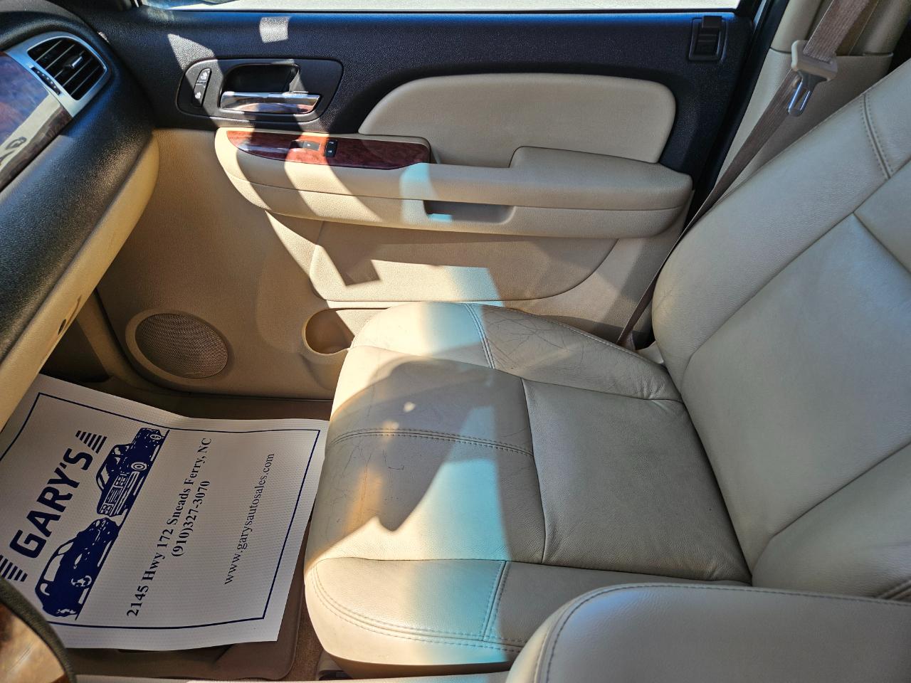 Chevrolet Suburban 4WD 4dr 1500 LT 2007