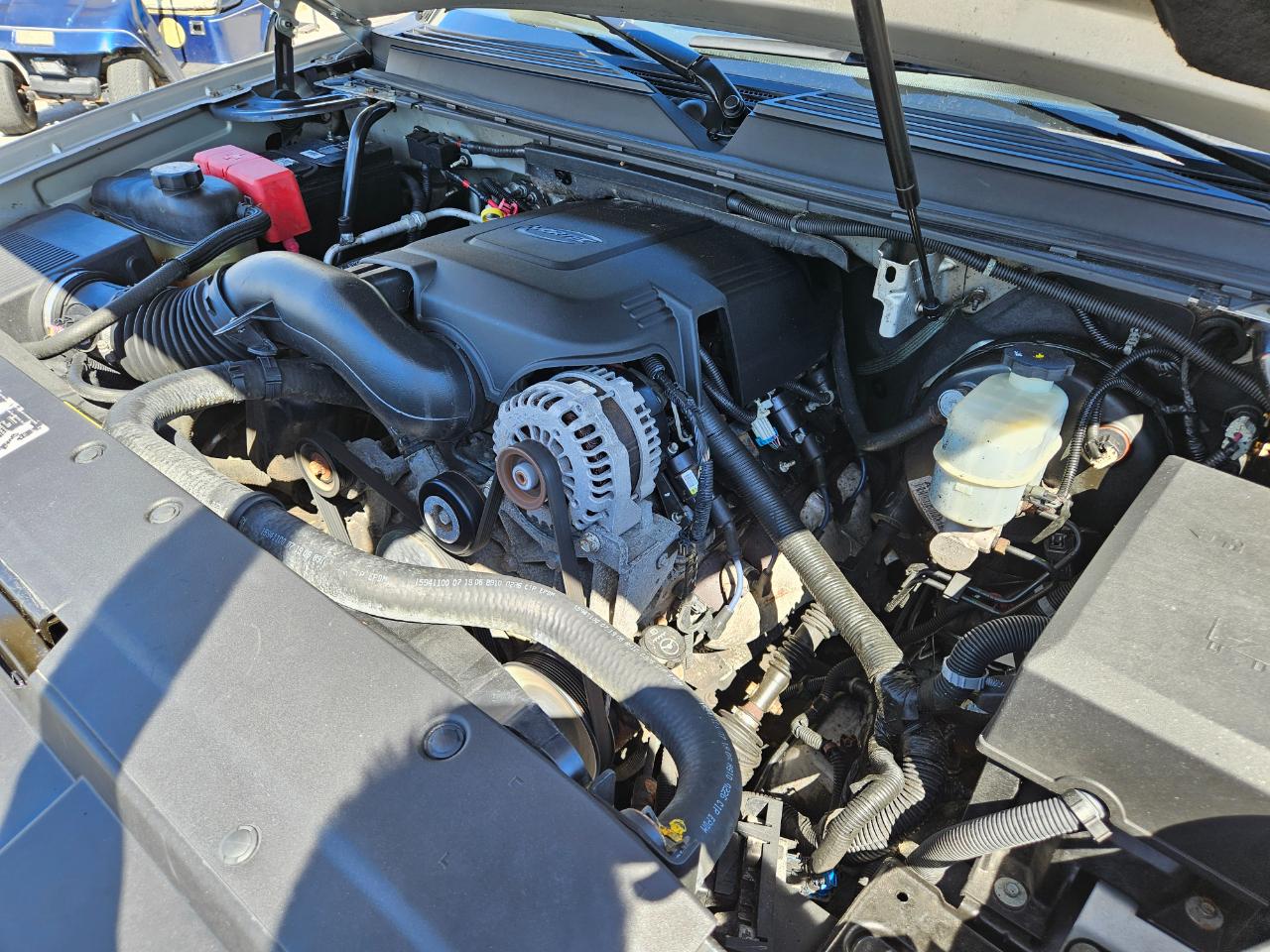 Chevrolet Suburban 4WD 4dr 1500 LT 2007