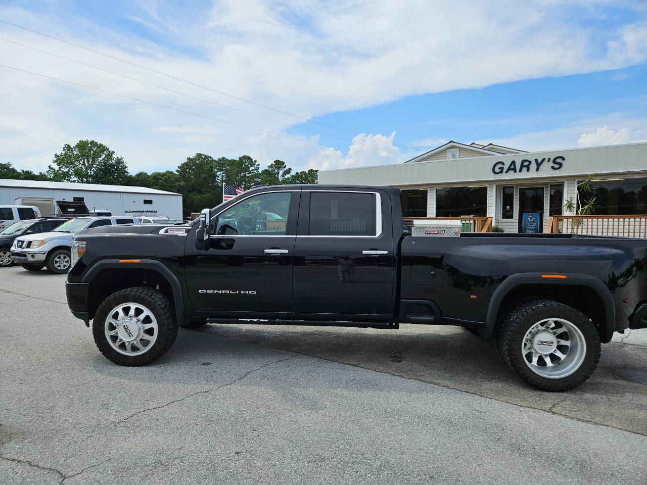 GMC Sierra 3500HD 4WD Crew Cab 172" Denali 2020