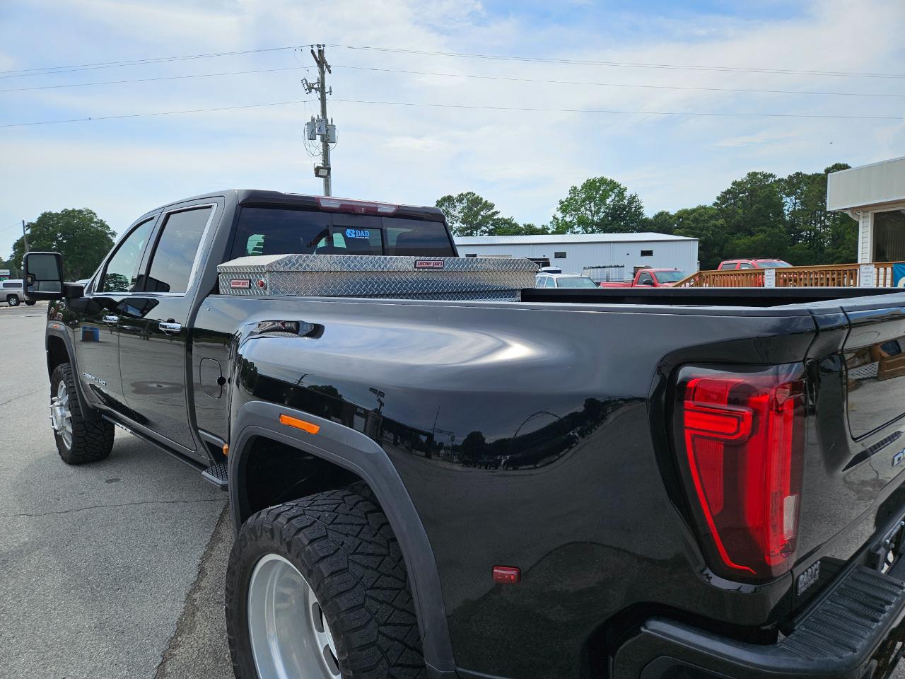 GMC Sierra 3500HD 4WD Crew Cab 172" Denali 2020