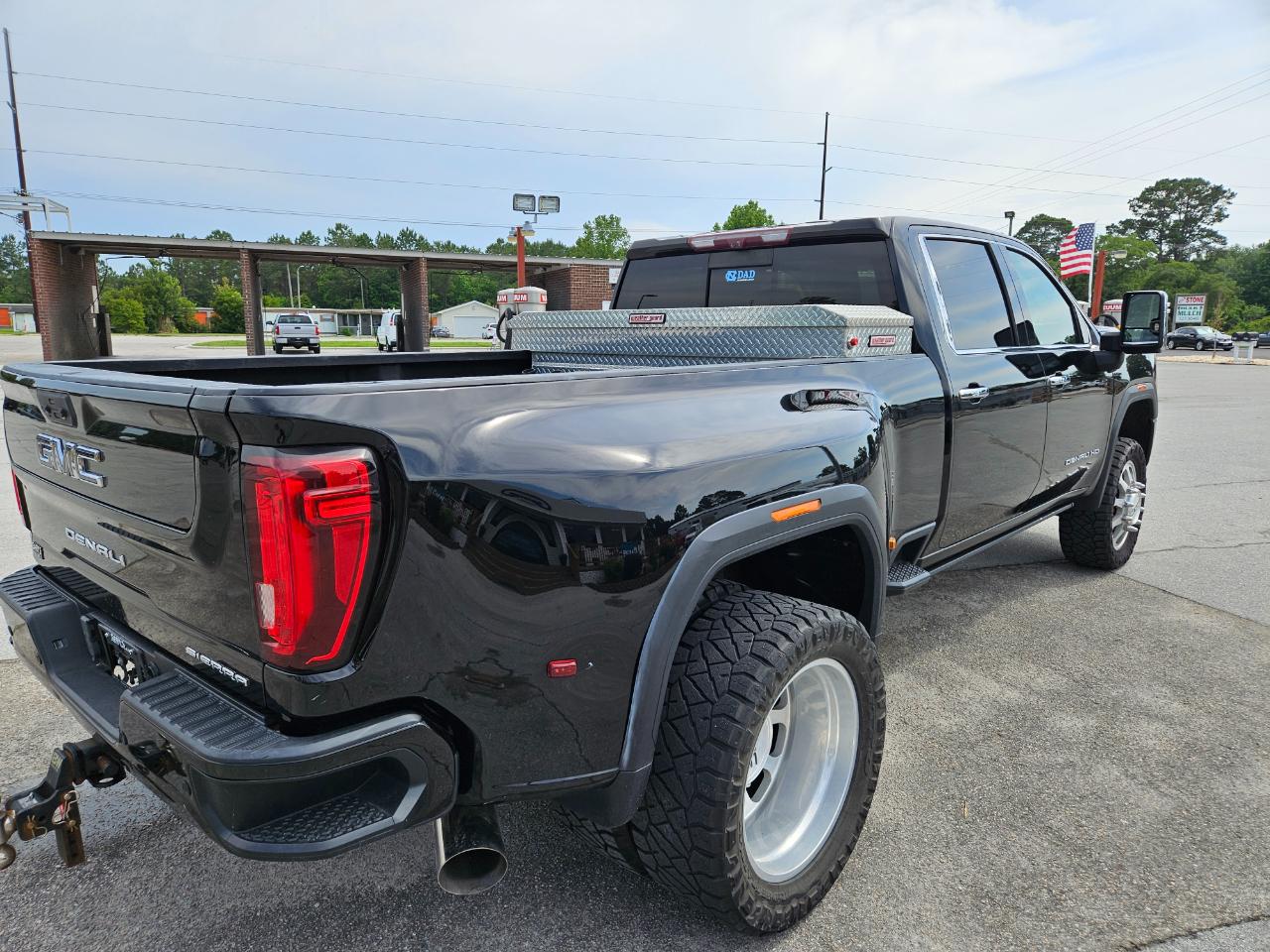 GMC Sierra 3500HD 4WD Crew Cab 172" Denali 2020