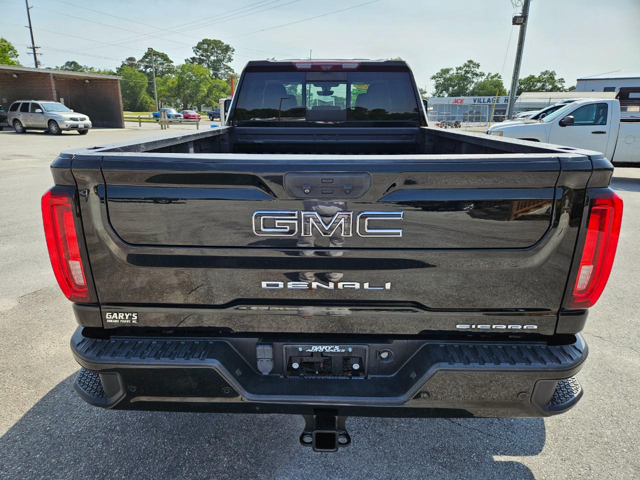 GMC Sierra 3500HD 4WD Crew Cab 172" Denali 2020