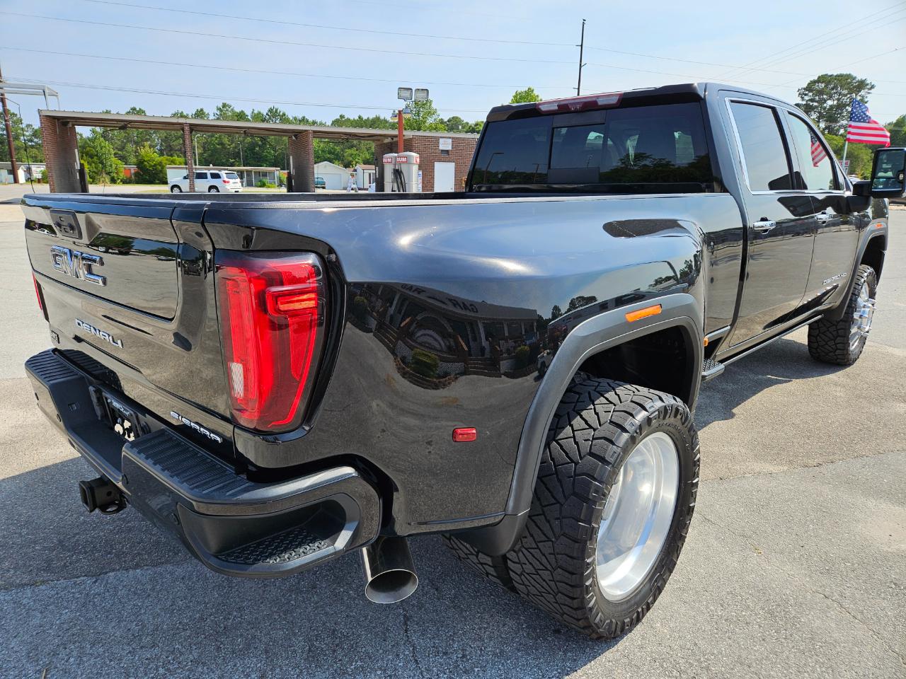 GMC Sierra 3500HD 4WD Crew Cab 172" Denali 2020