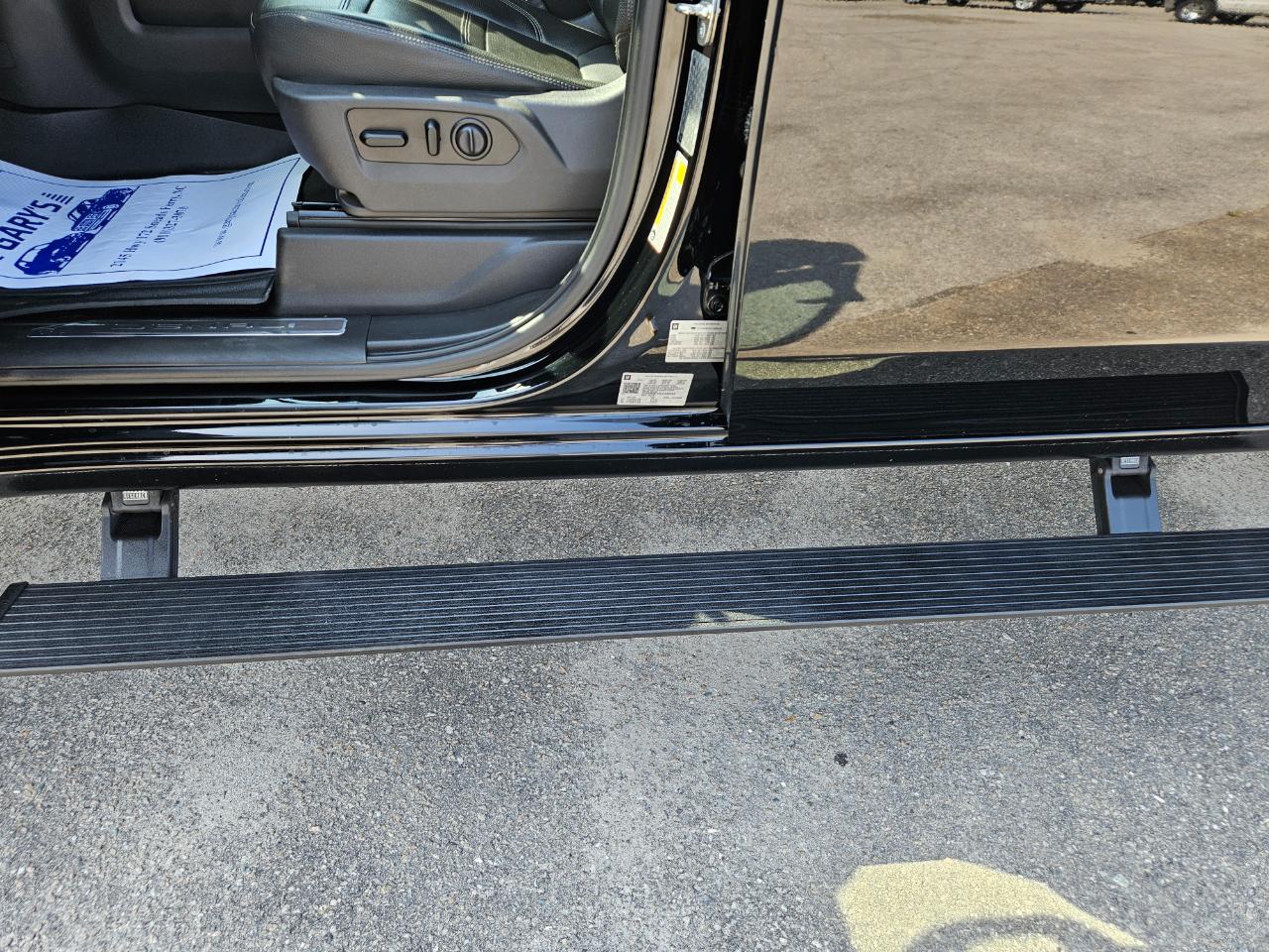 GMC Sierra 3500HD 4WD Crew Cab 172" Denali 2020