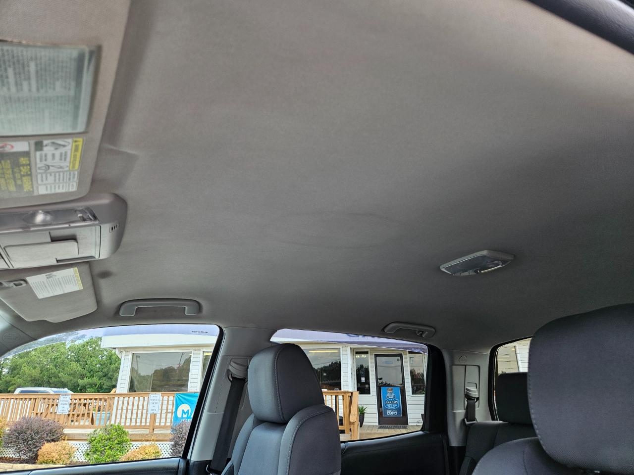 Toyota Tundra 4WD Truck CrewMax 5.7L V8 6-Spd AT SR5 (Natl) 2014