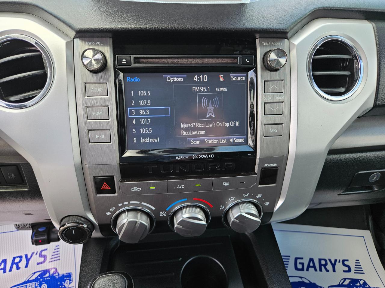 Toyota Tundra 4WD Truck CrewMax 5.7L V8 6-Spd AT SR5 (Natl) 2014