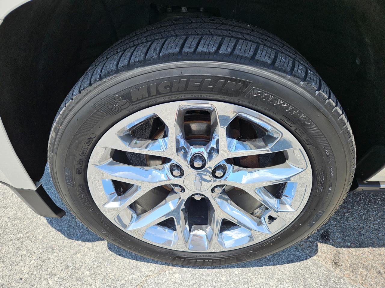 Chevrolet Suburban 4WD 4dr LTZ 2015