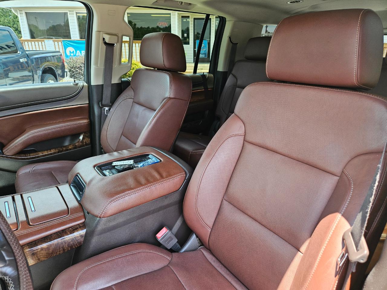 Chevrolet Suburban 4WD 4dr LTZ 2015