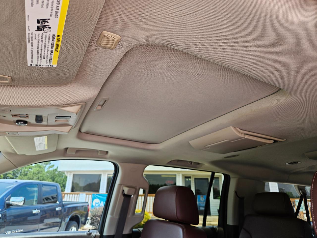 Chevrolet Suburban 4WD 4dr LTZ 2015