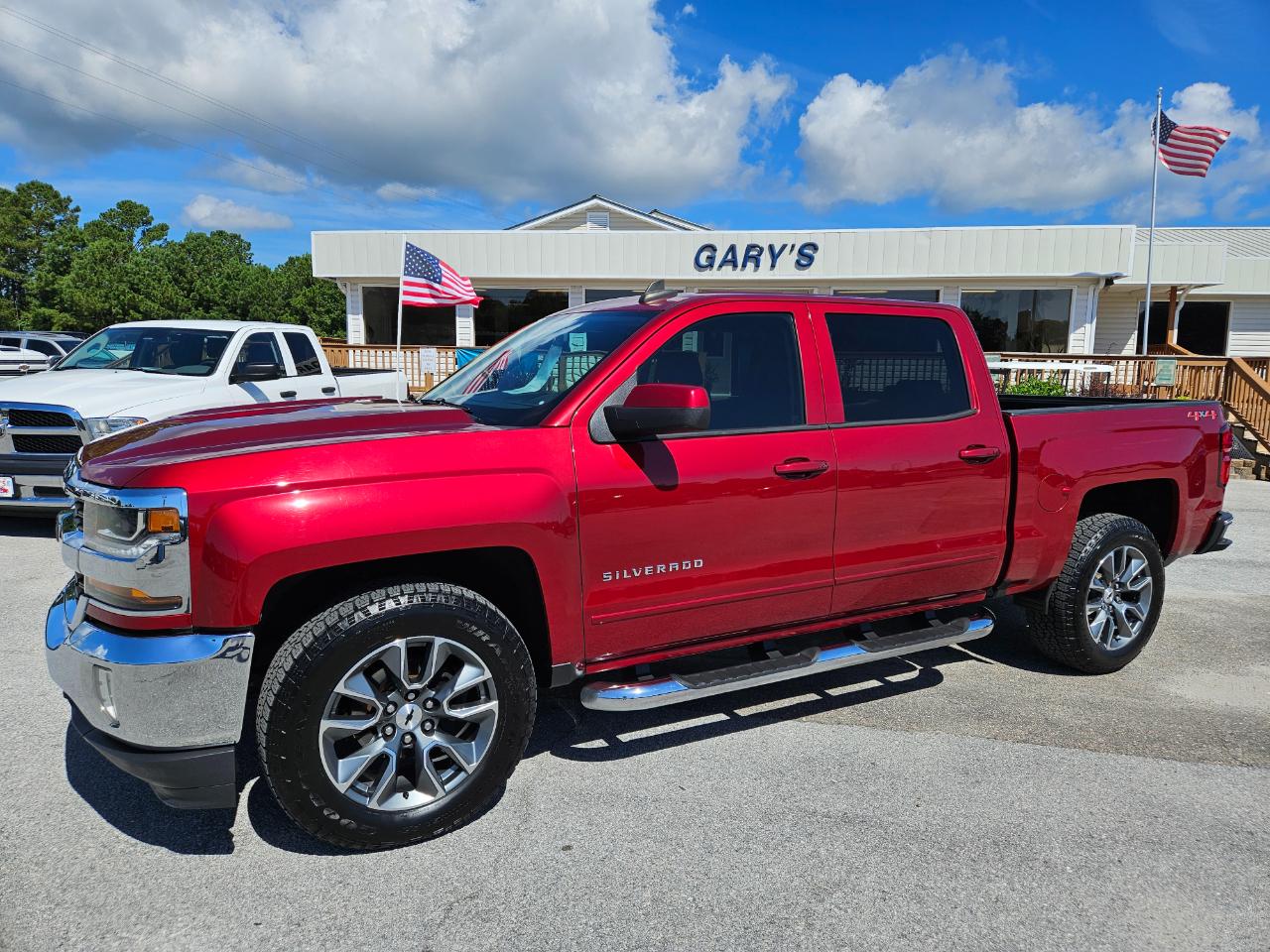Chevrolet Silverado 1500 4WD Crew Cab 143.5" LT w/1LT 2018