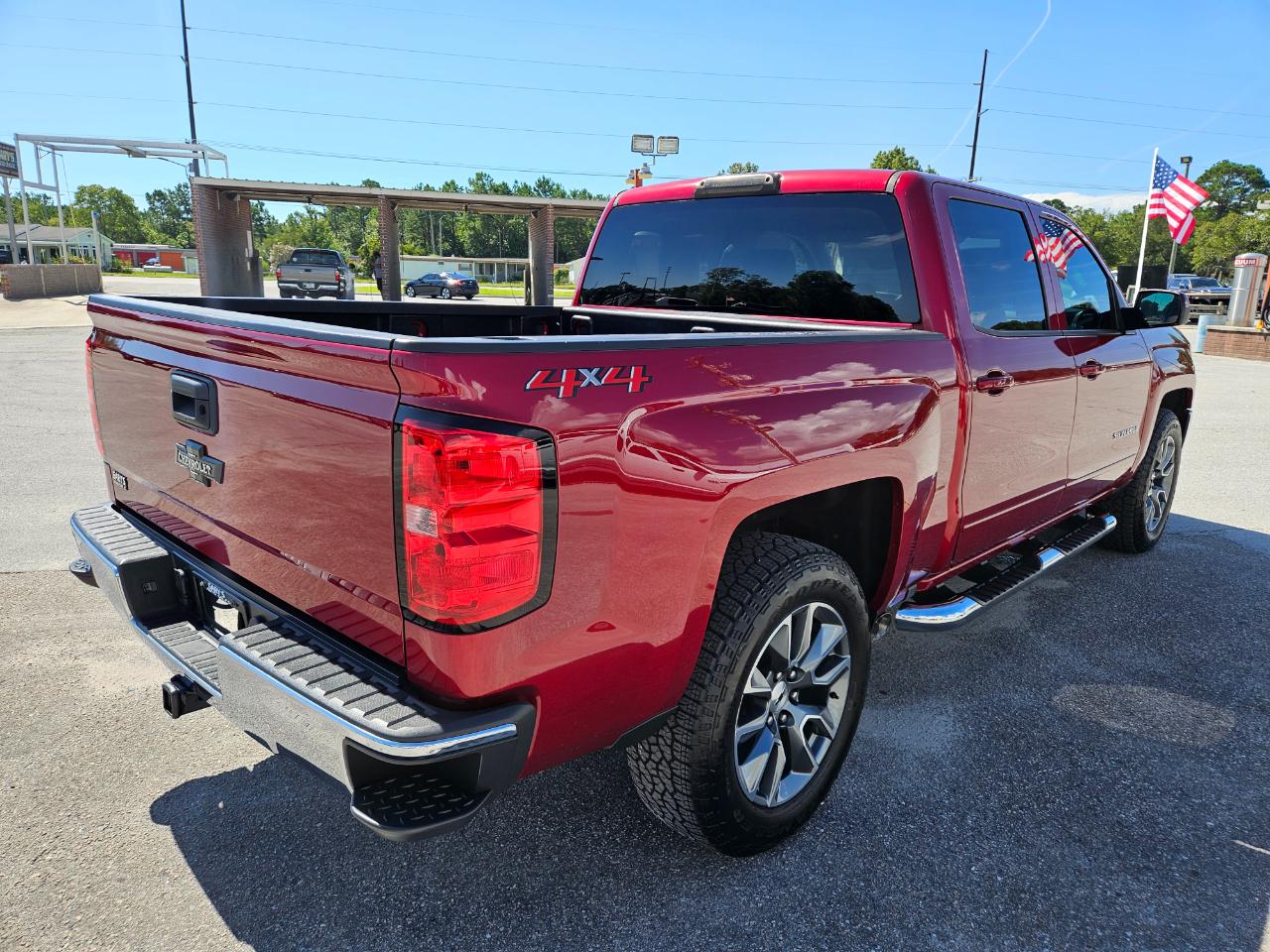 Chevrolet Silverado 1500 4WD Crew Cab 143.5" LT w/1LT 2018