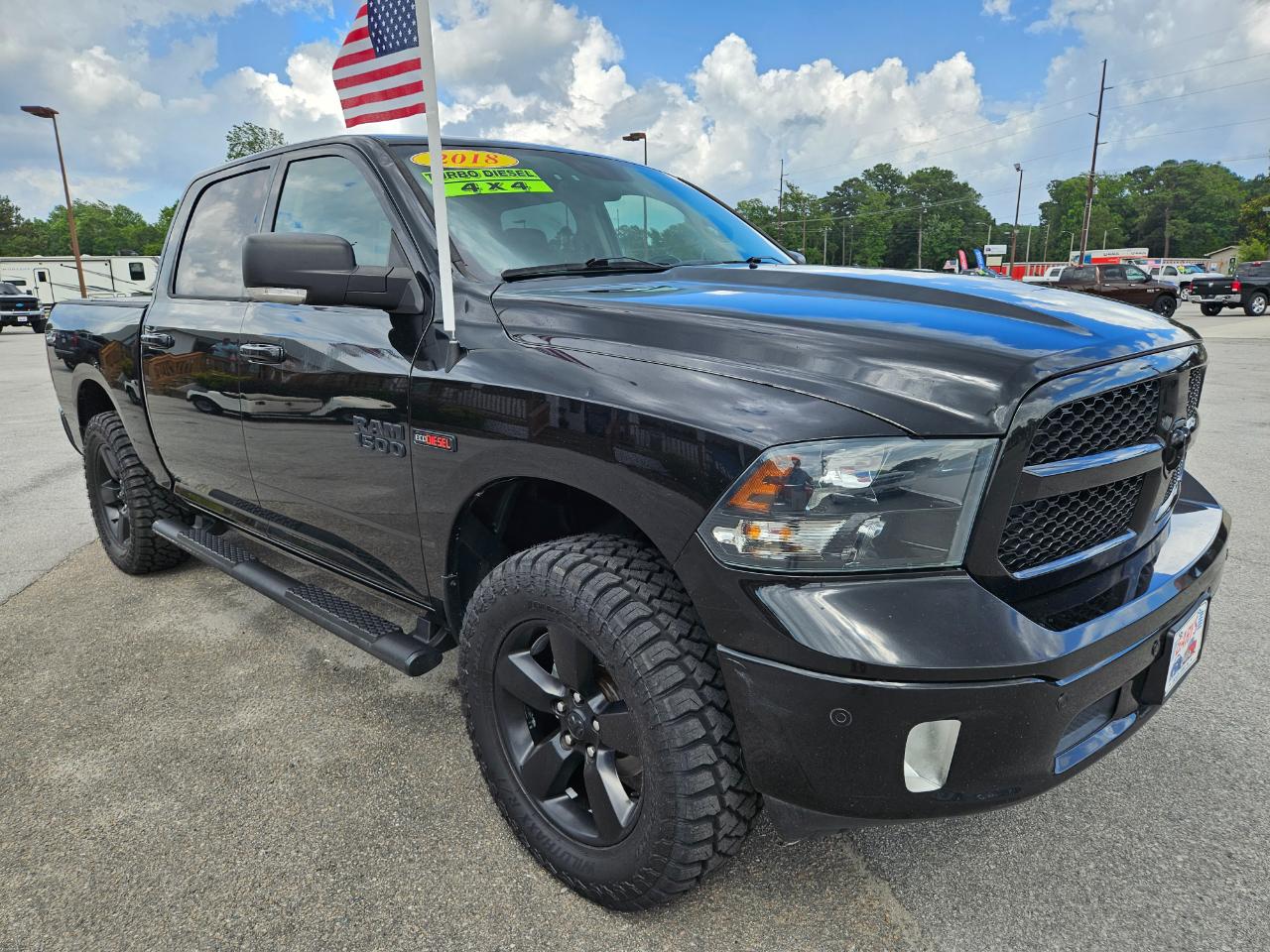 RAM 1500 Big Horn 4x4 Crew Cab 5'7" Box 2018