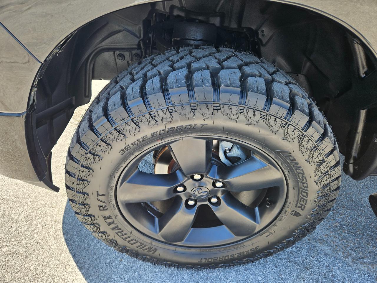 RAM 1500 Big Horn 4x4 Crew Cab 5'7" Box 2018
