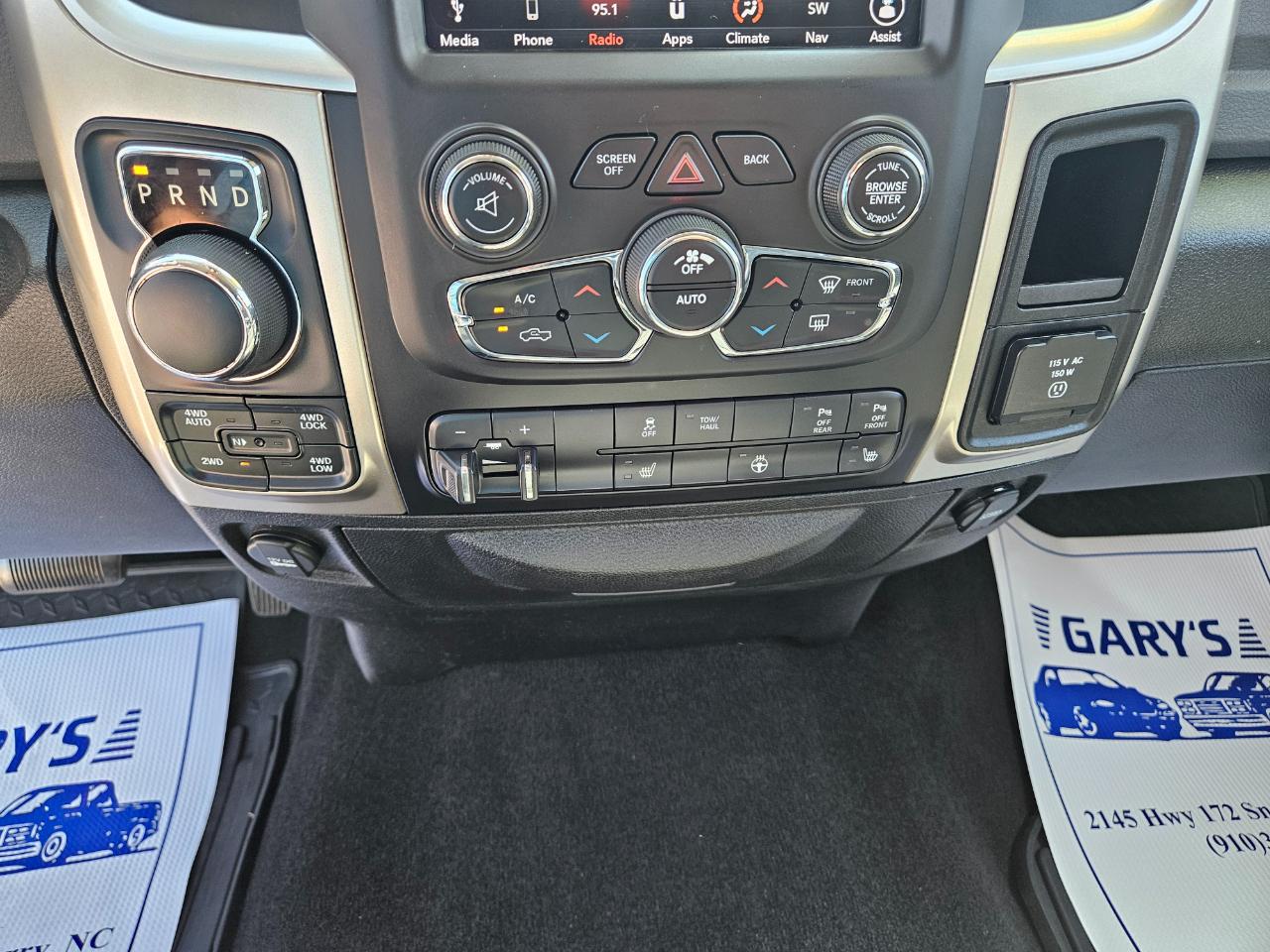 RAM 1500 Big Horn 4x4 Crew Cab 5'7" Box 2018