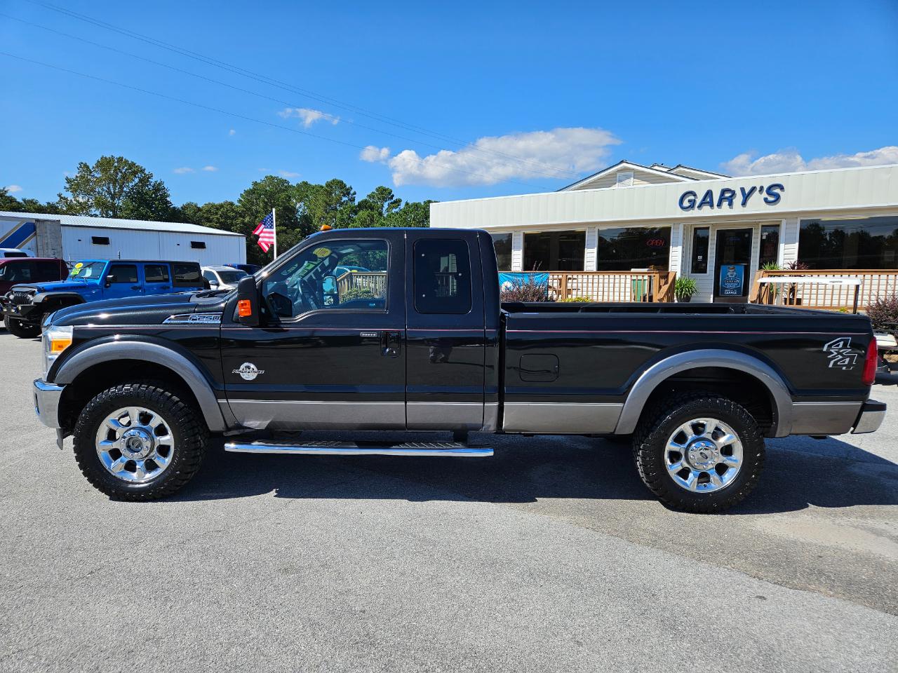 Ford Super Duty F-250 SRW 4WD SuperCab 142" Lariat 2011