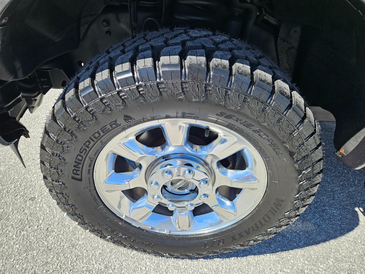 Ford Super Duty F-250 SRW 4WD SuperCab 142" Lariat 2011