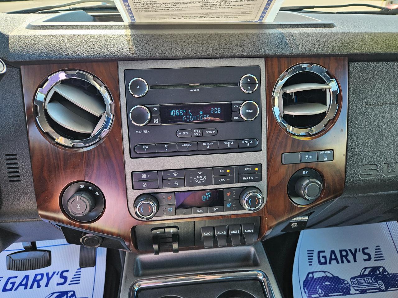 Ford Super Duty F-250 SRW 4WD SuperCab 142" Lariat 2011