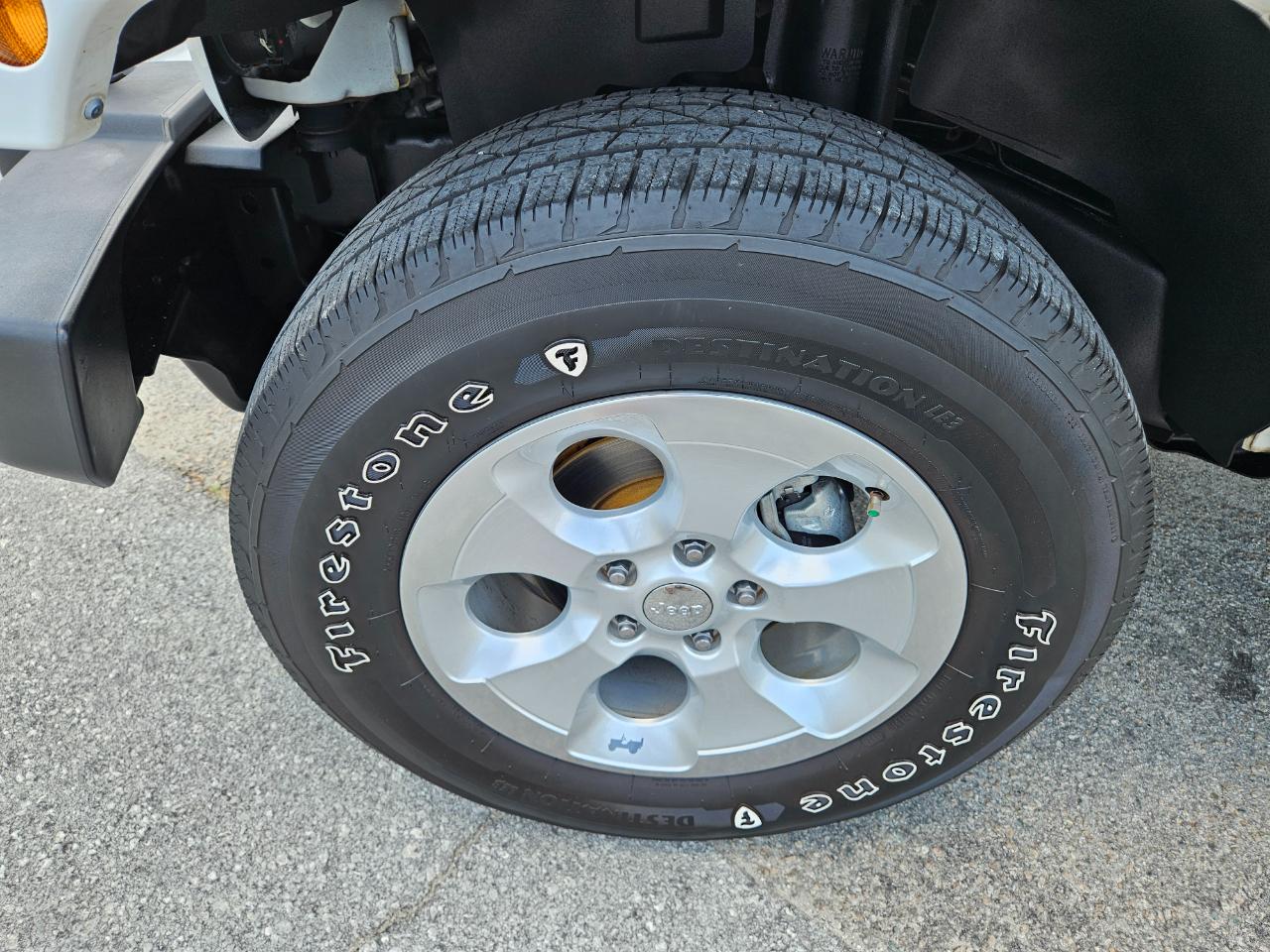 Jeep Wrangler 4WD 2dr Sahara 2015