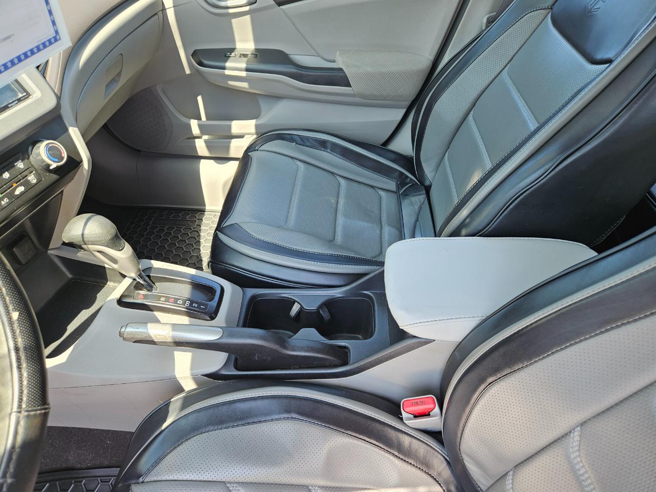 Honda Civic Sdn 4dr Auto LX 2012
